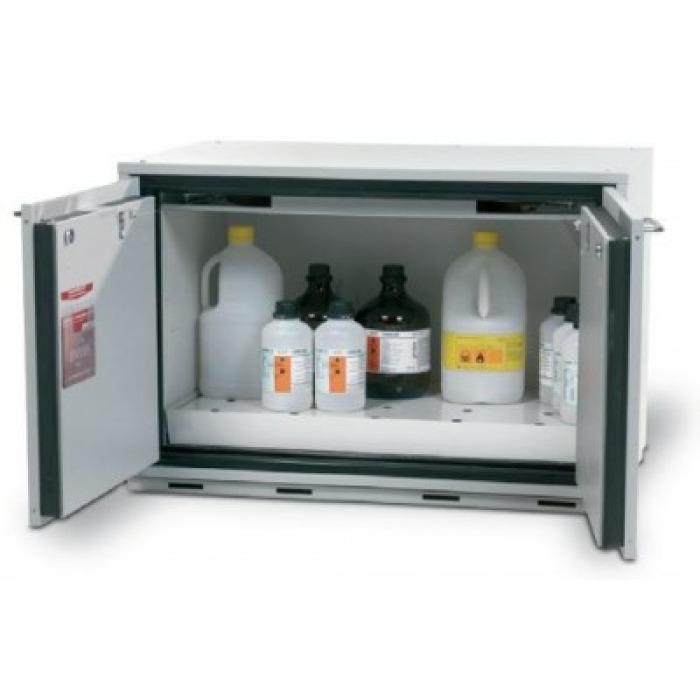 Shelf (wing doors)